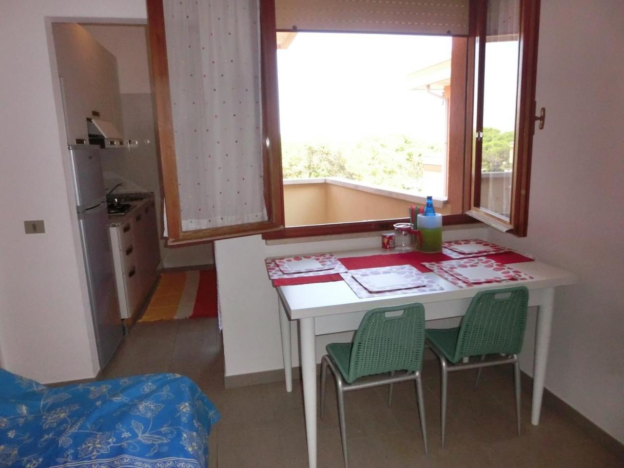 Апартаменты Adorable Flat For 6 Guests Next To Bibione Pineda Экстерьер фото